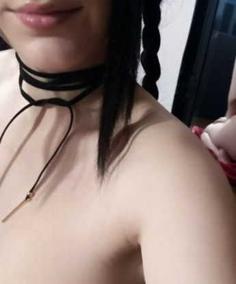 Моя опытность и креативность в постели не оставят тебя равнодушным. Я готова подарить тебе море наслаждения и исполнить все твои сокровенные фантазии. В моих нежных объятиях ты почувствуешь себя настоящим мужчиной. Отзывы о моих услугах только самые лестные. Фото настоящие и говорят сами за себя. Жду тебя в Москве, чтобы сделать наше свидание незабываемым. 😉😘💋 14700, 25 лет